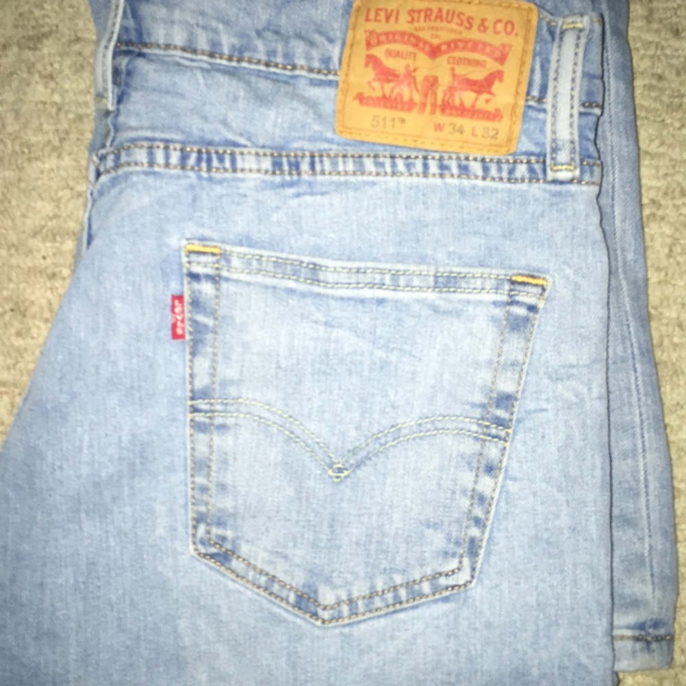 Levi’s Jeans - Picture 2 of 2
